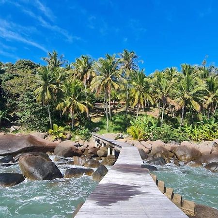 Elephant Guesthouse Beira Mar - Suites Com Cafe Da Manha Ilhabela Exteriér fotografie