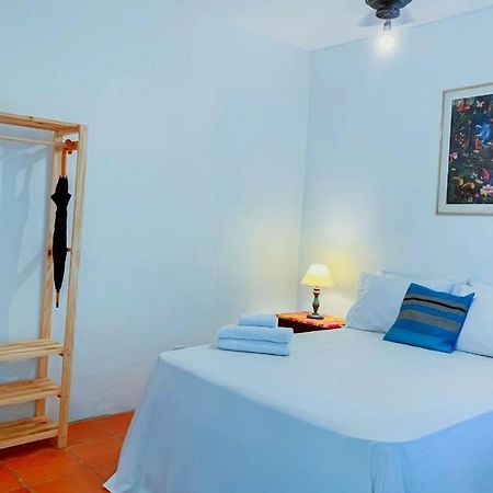 Elephant Guesthouse Beira Mar - Suites Com Cafe Da Manha Ilhabela Exteriér fotografie
